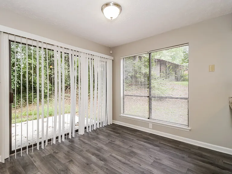 8924 Wesley Pl — Photo 6