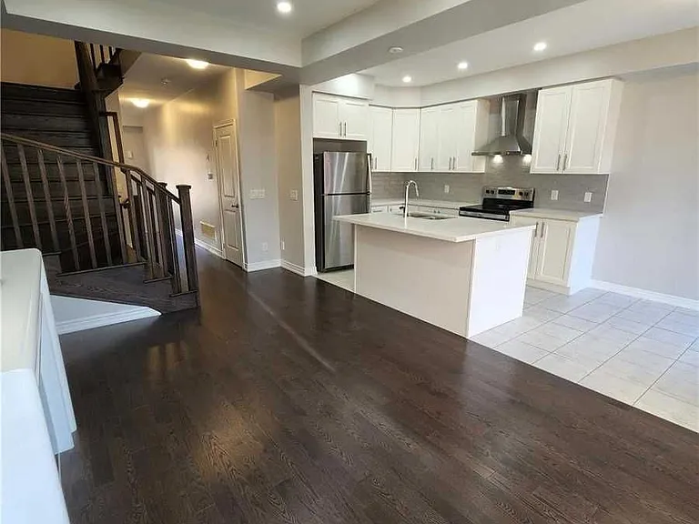 34 Stonehill Ave — Photo 6