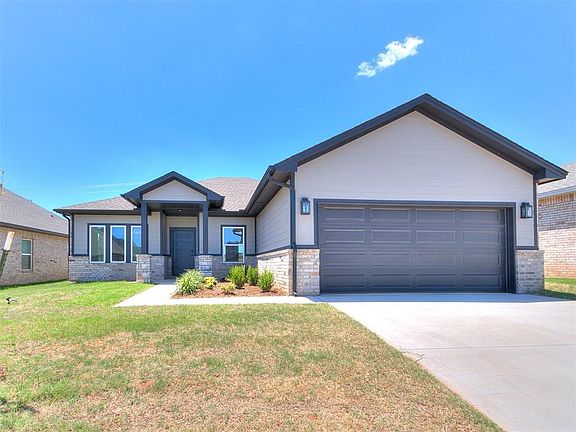 3rd image of 9232 NW 144th Pl