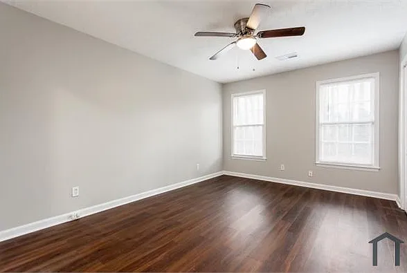 598 Osborne Ct — Photo 4