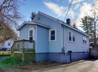 132 Vernon St, Tewksbury, MA 01876