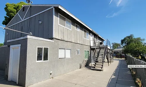 2025 E White Ave #1 Photo 1