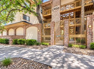 806 W 24th St APT 304, Austin, TX 78705