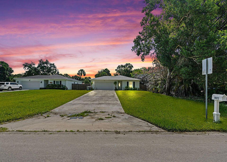 1st image of 1022 41st Avenue