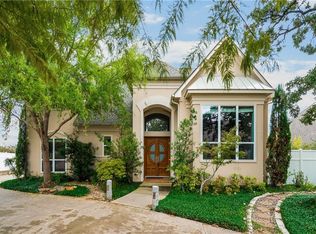 605 Highview Ln, Hurst, TX 76054