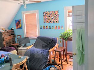 35-37 Cameron Ave, Cambridge, MA 02140