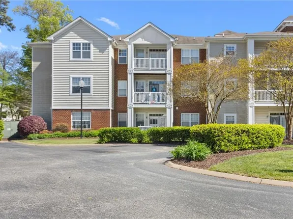 708 Windy Way Unit 305, Newport News, VA 23602