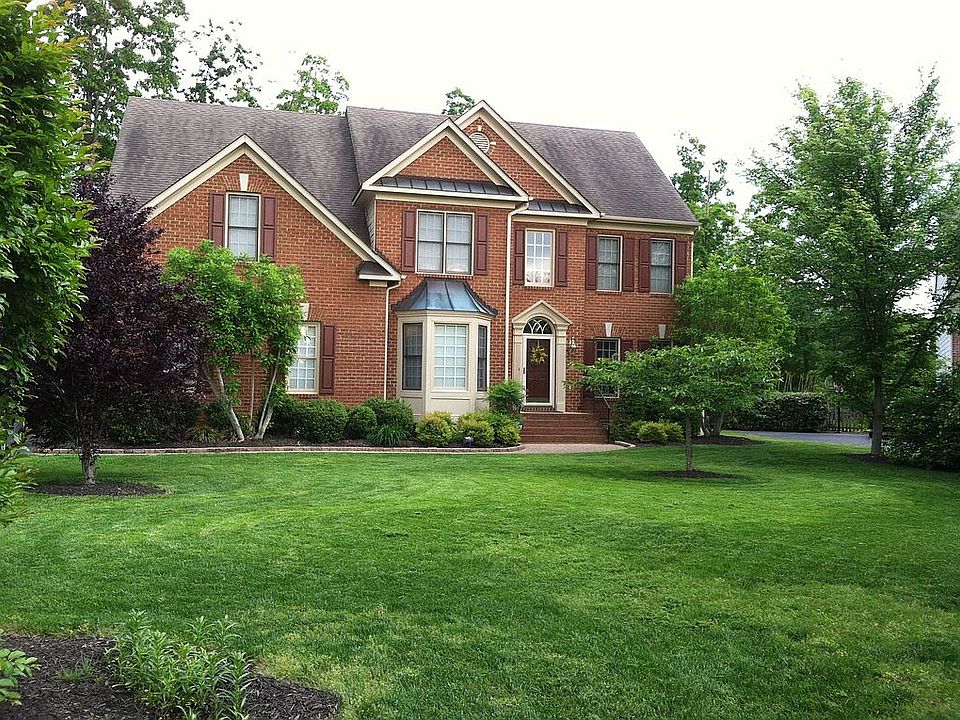 1st image of 6104 Bradford Landing Dr