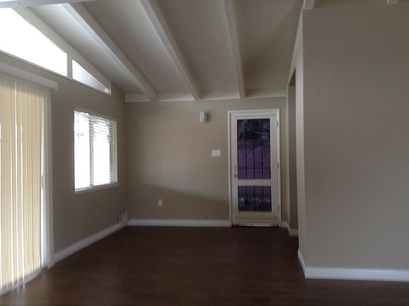 4th image of 8513 Vicki Dr