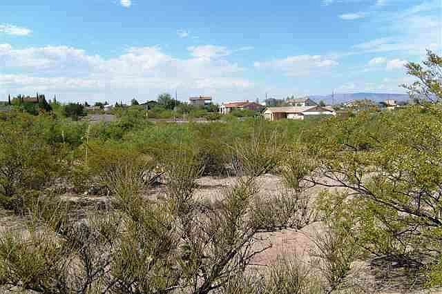 1st image of 14 Rio Grande Cir