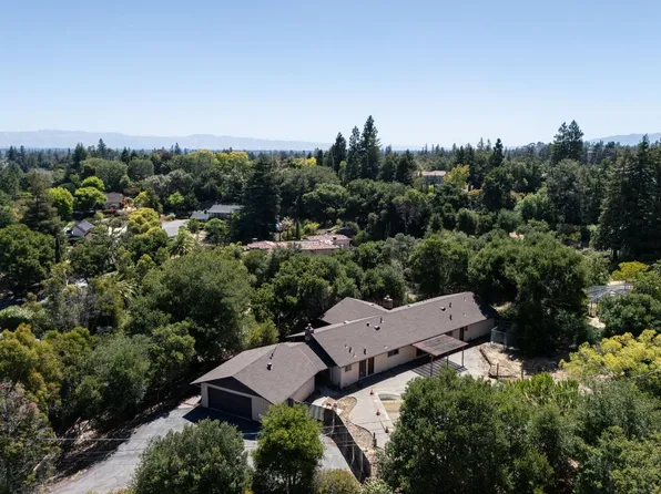 26792 Robleda Ct, Los Altos Hills, CA 94022
