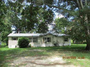 283 E Broad St, Norman Park, GA 31771