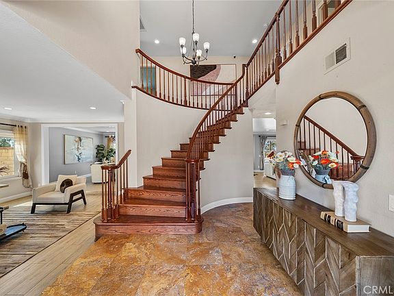 2nd image of 3607 Hawkwood Rd