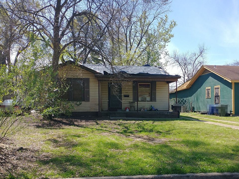 1st image of 2553 Woodford St