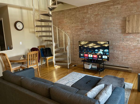 63 Albany St #3A