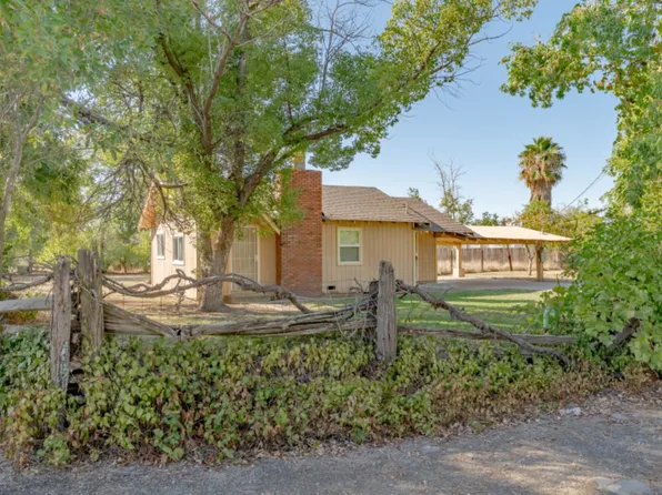 5192 Chestnut Rd, Olivehurst, CA 95961