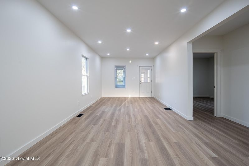 5th image of 301 Central Avenue