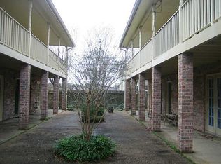 58 Carriage Ln APT D, Destrehan, LA 70047