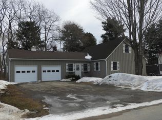 40 Joyce Ave, Morrisonville, NY 12962