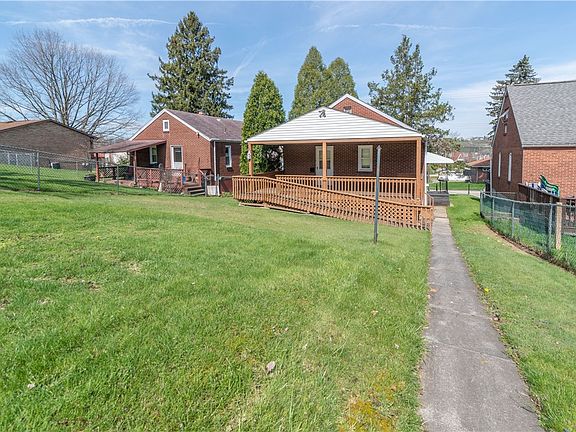 3rd image of 725 Manning Ave