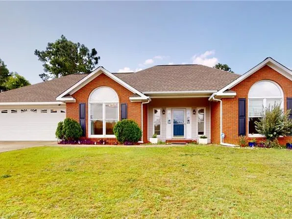 458 Lee Road 554, Phenix City, AL 36867