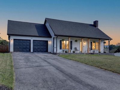 971 Auburn Ct, Front Royal, VA, 22630
