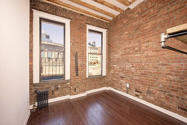 Rented by WRE Group | media 16