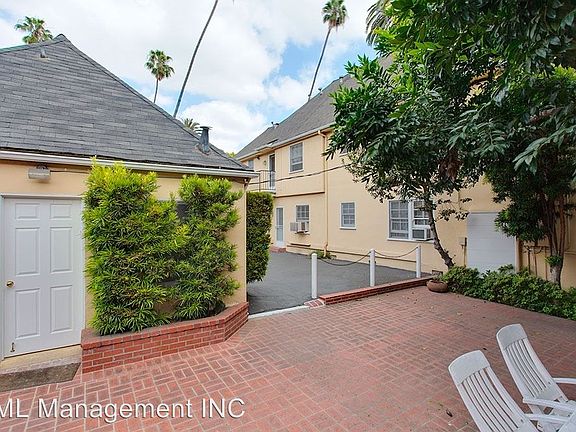 4th image of 1748 Huntington Dr