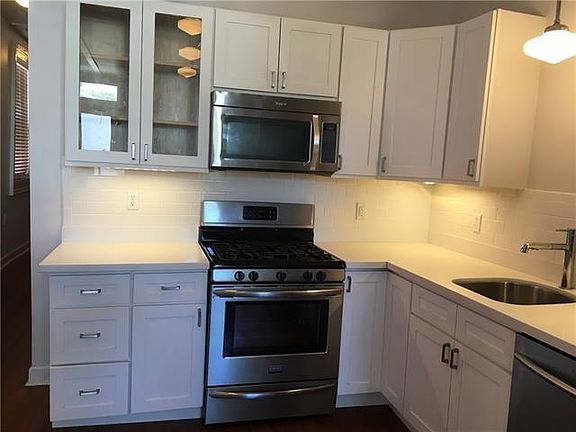 5th image of 3046 Saint Ann St