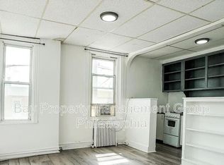 1649 Allengrove St #2R, Philadelphia, PA 19124