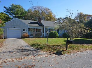 8 Capt Blount Rd, South Yarmouth, MA 02664