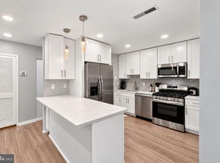 19443 Brassie Pl Unit 301, Montgomery Village, MD 20886