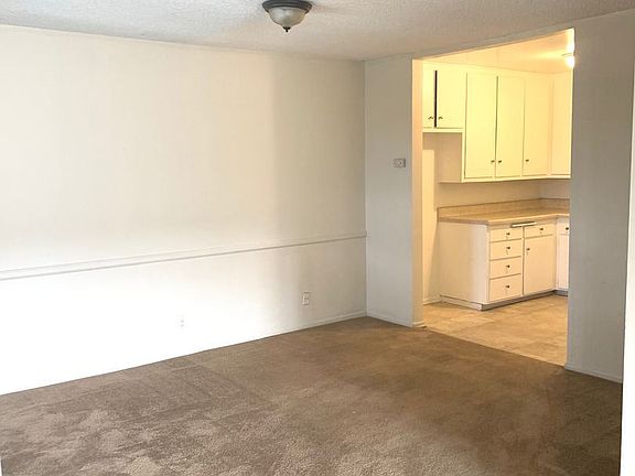 5th image of 202 S Del Mar Ave APT G