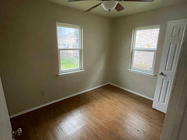 1407 Bundrant Dr #14 — Photo 6