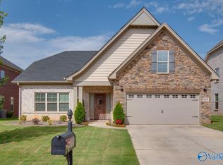 107 Round Table Dr, Madison, AL 35756