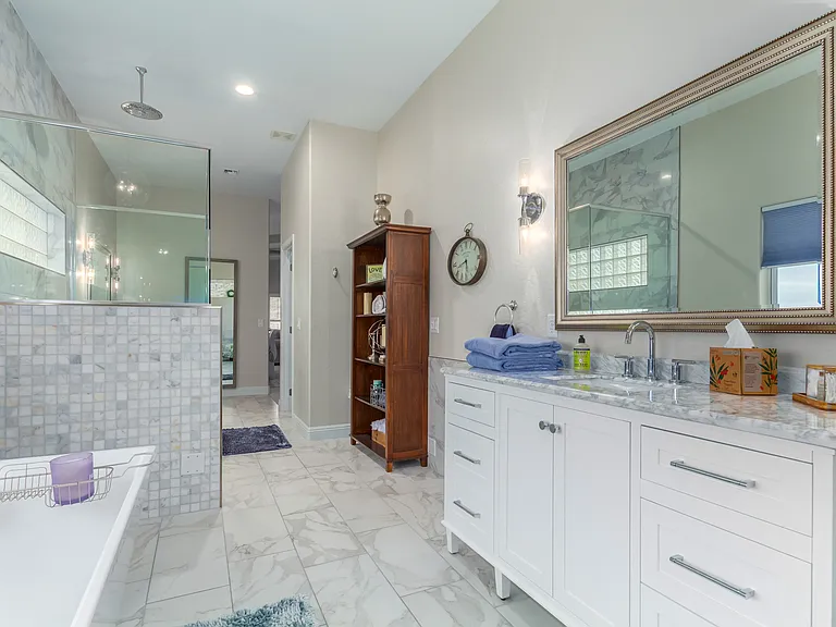 10829 N Pinto Dr — Photo 12