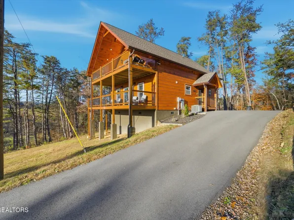 3617 Marshall Ln, Sevierville, TN 37862