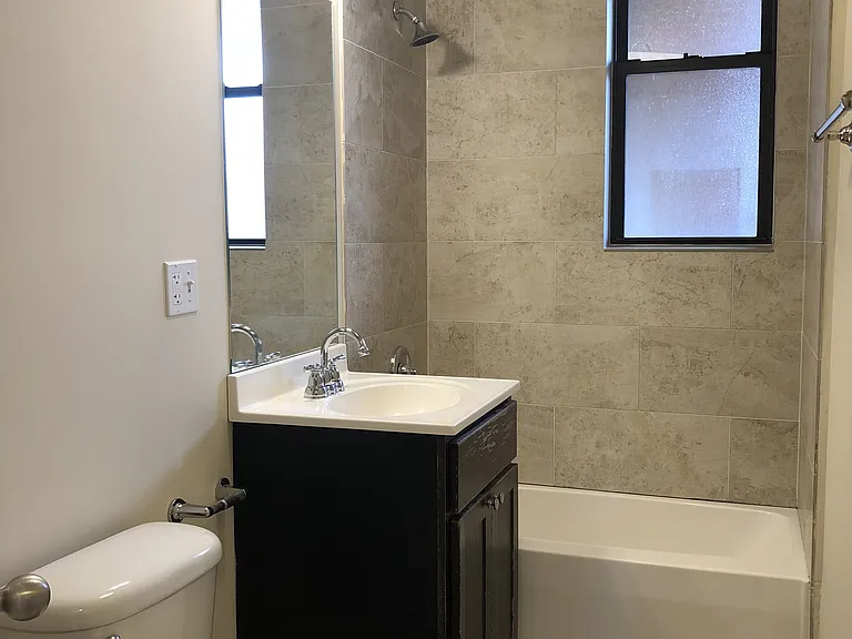 1303 W Columbia Ave #3 — Photo 3