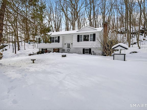 2nd image of 31 Longview Drive