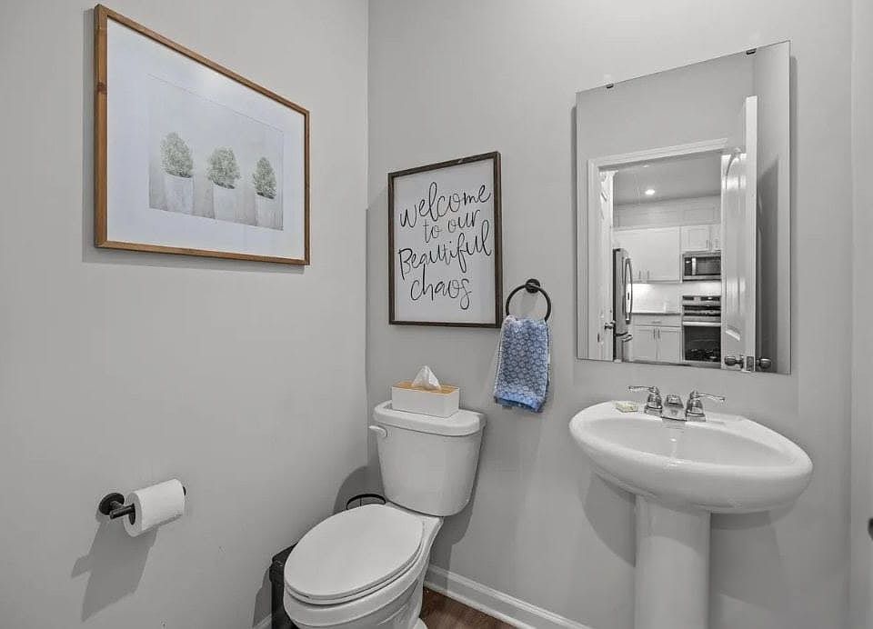 Powder room on the ground floor