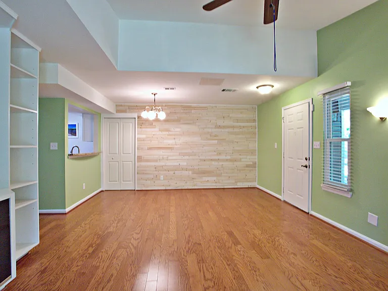 13573 Orchard Dr — Photo 6