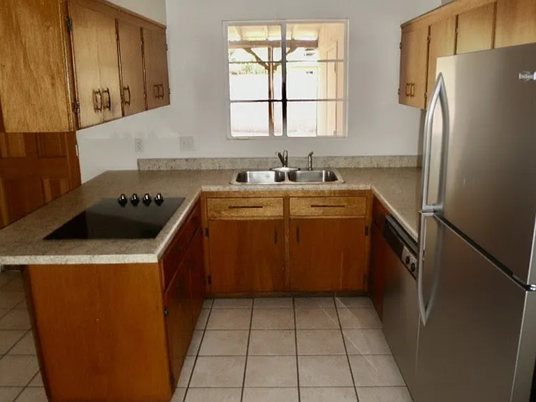 1019 W Romo Jones St — Photo 7