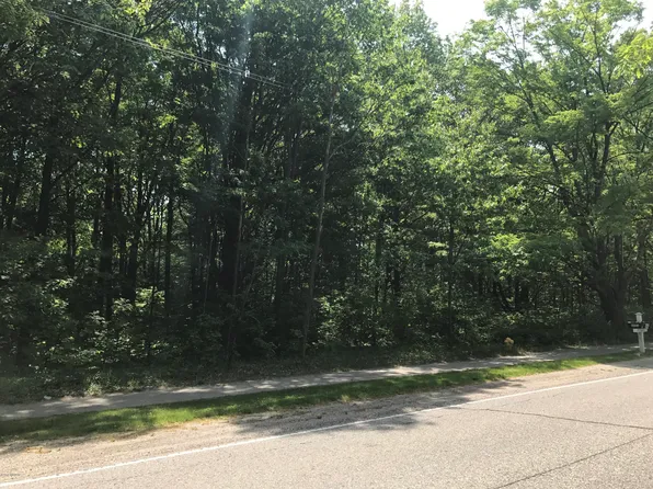 5 N Lakeshore Dr, Holland, MI 49424