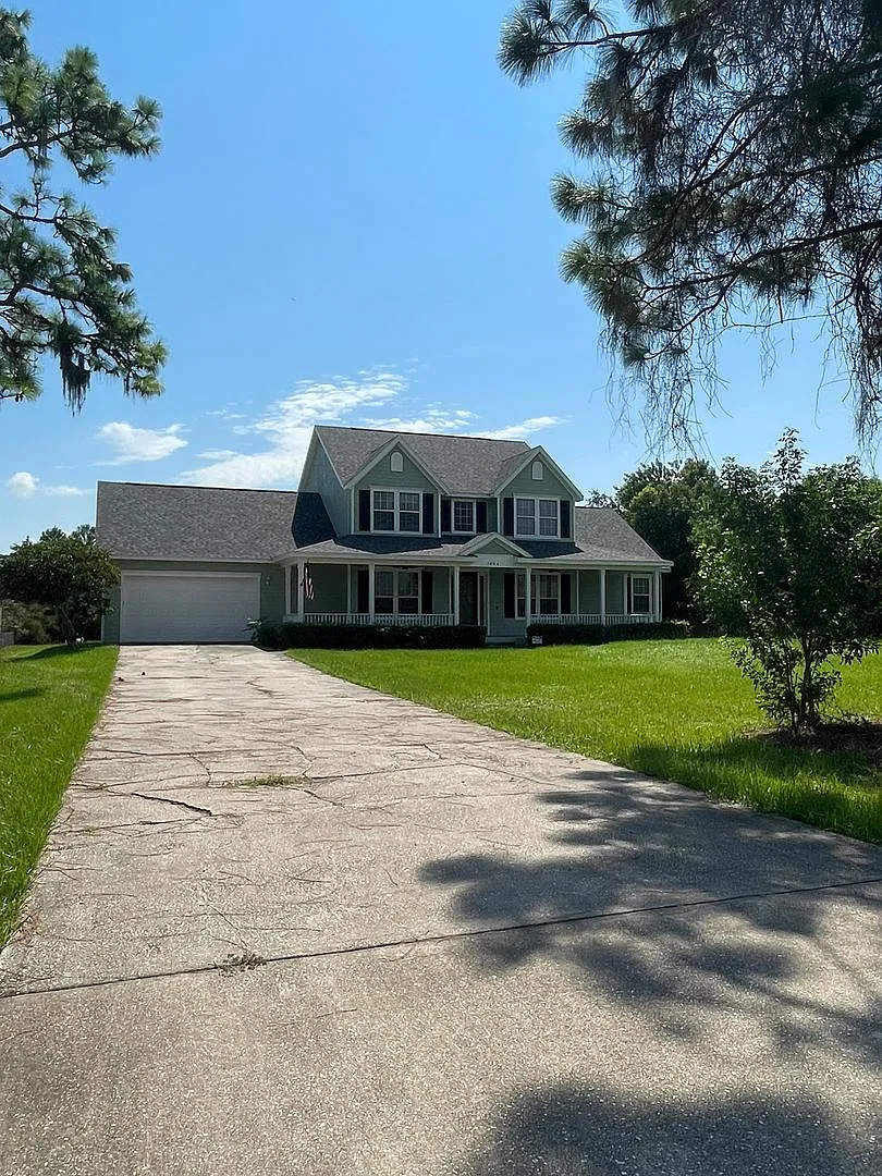 3/2.5 Home in St Cloud located on 1 acre! — Photo 3