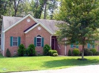 4430 Oxbridge Rd, North Chesterfield, VA 23236