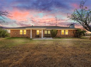 465 Heritage Pkwy, Axtell, TX 76624