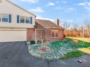 2592 N Willow Way, Indianapolis, IN