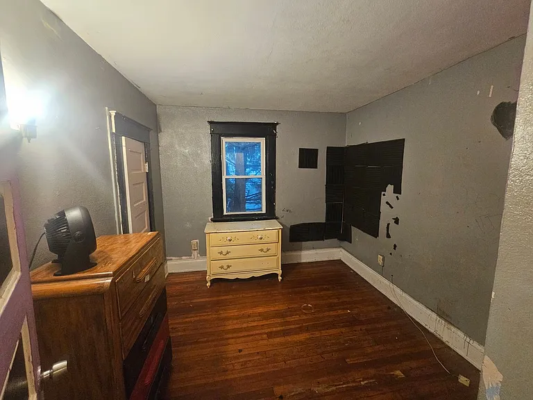 516 E Hudson St — Photo 16