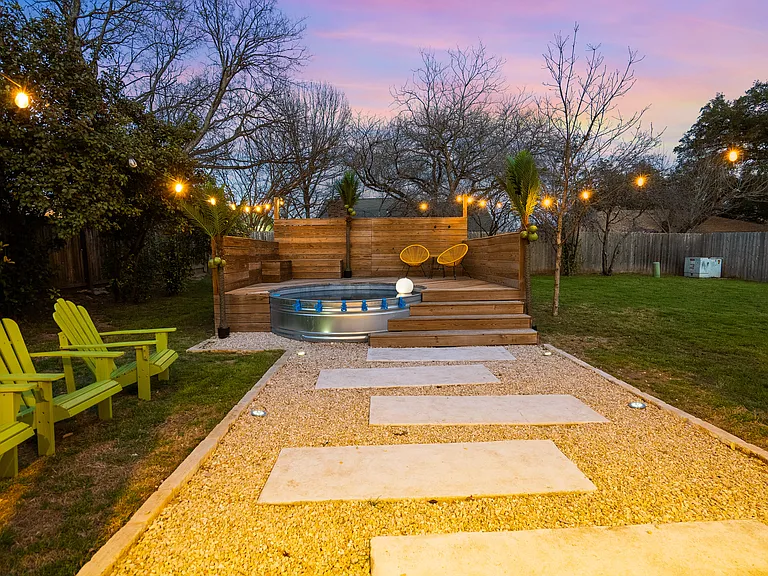 10803 Burnwood Dr — Photo 72