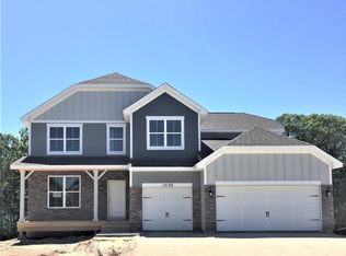 15130 Stafford Court St, Savage, MN 55378